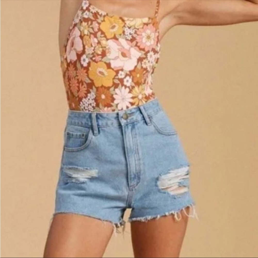 BillaBong The Salty Blonde High Waist Distressed Denim Shorts Festival Grunge